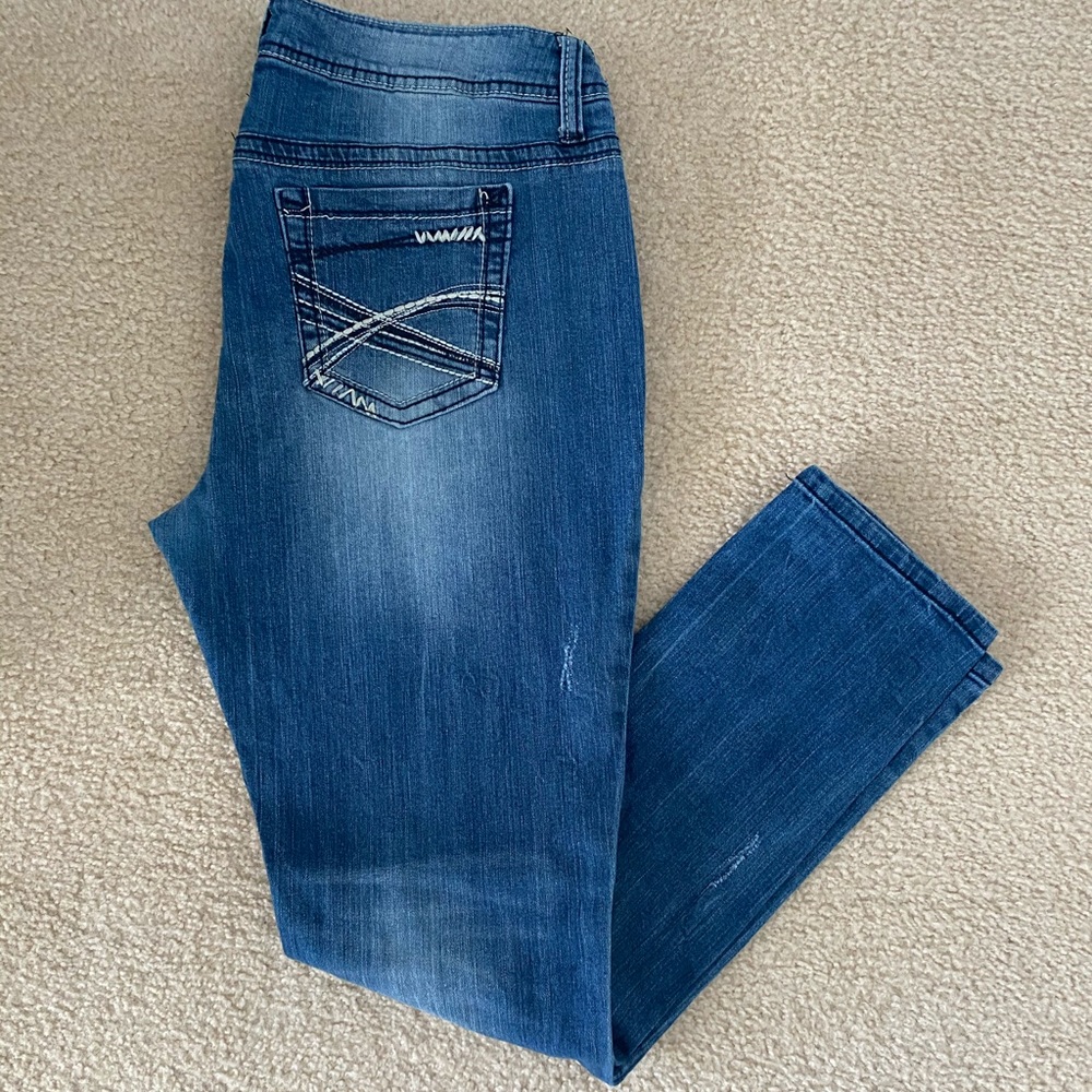 Rarely Worn, Juniors Sz 17 Distressed Blue Jeans
